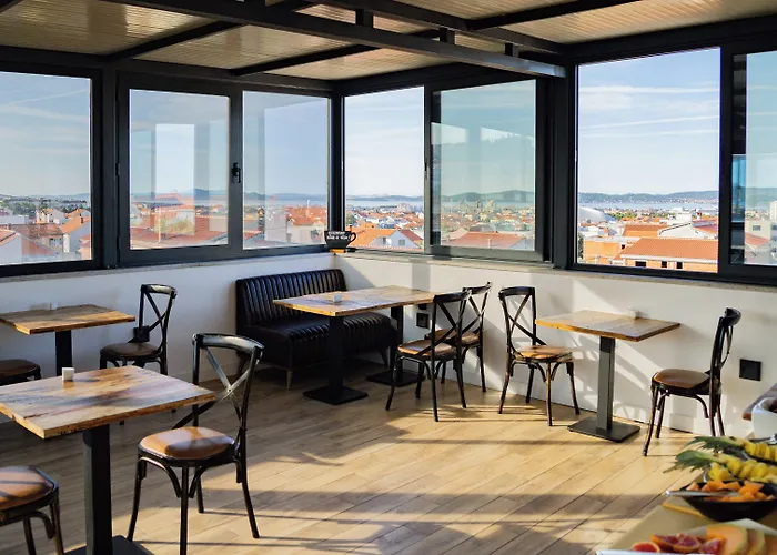 Mirabilis Bed & Breakfast 4*