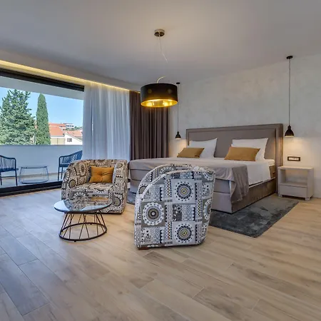 Mirabilis Bed and breakfast 4*