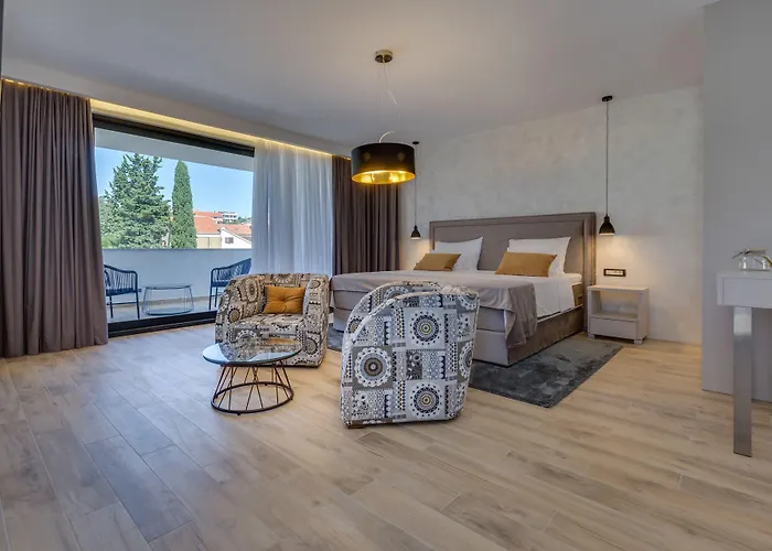 Mirabilis Bed & Breakfast 4*